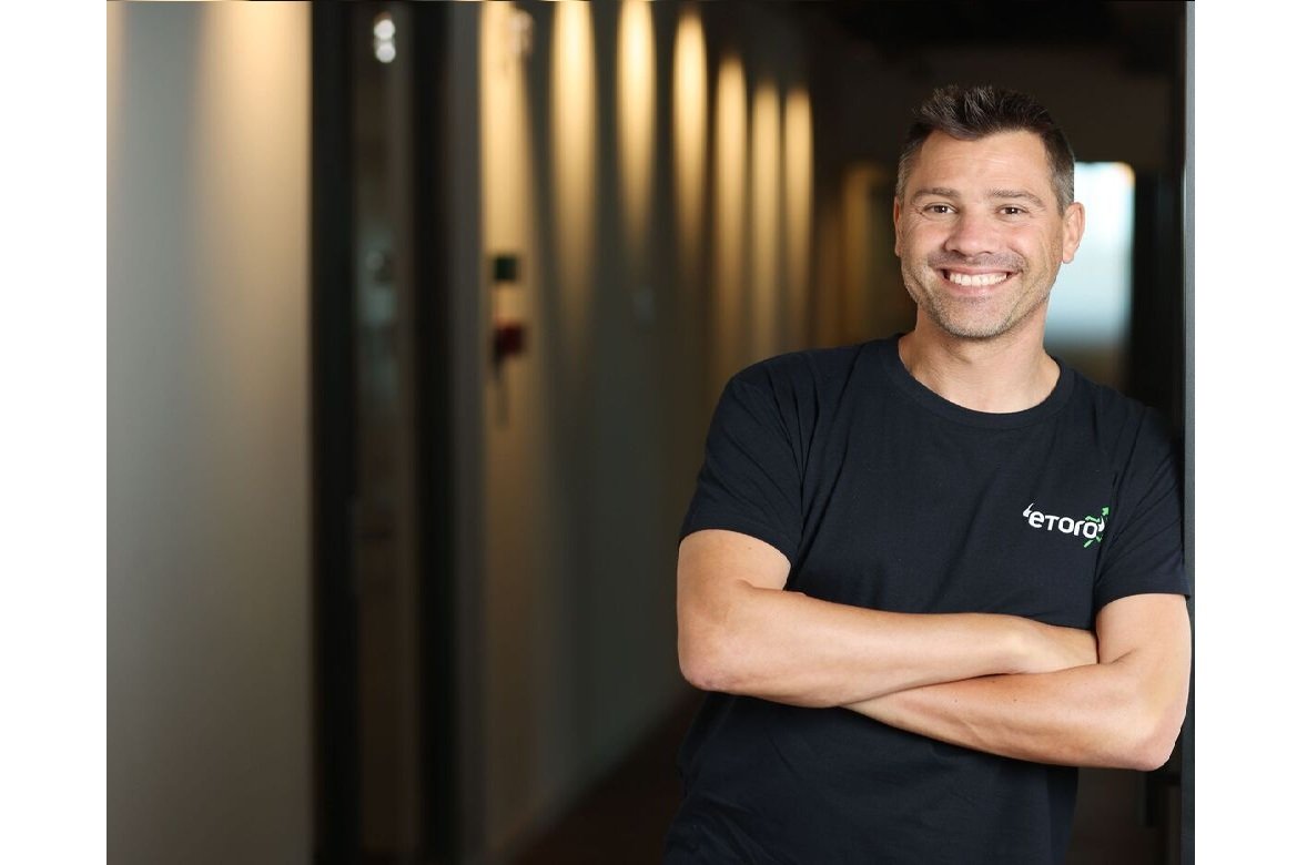 eToro Launches Shareholder Engagement Initiative with Stockperks