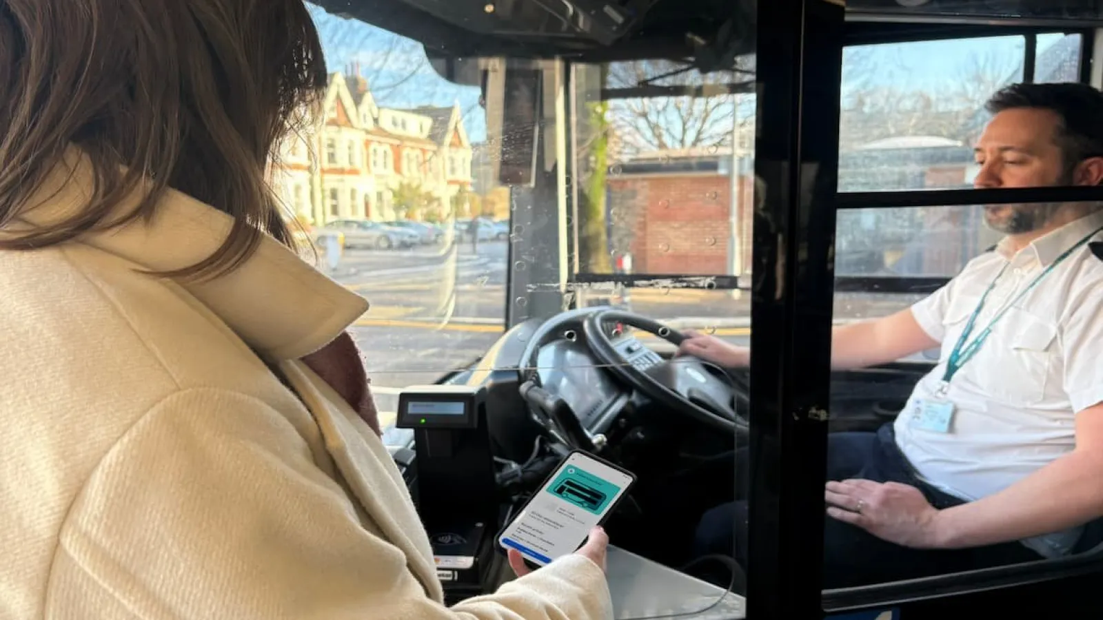 Littlepay and Google Launch Prepaid Travel Passes in Google Wallet for UK Buses
