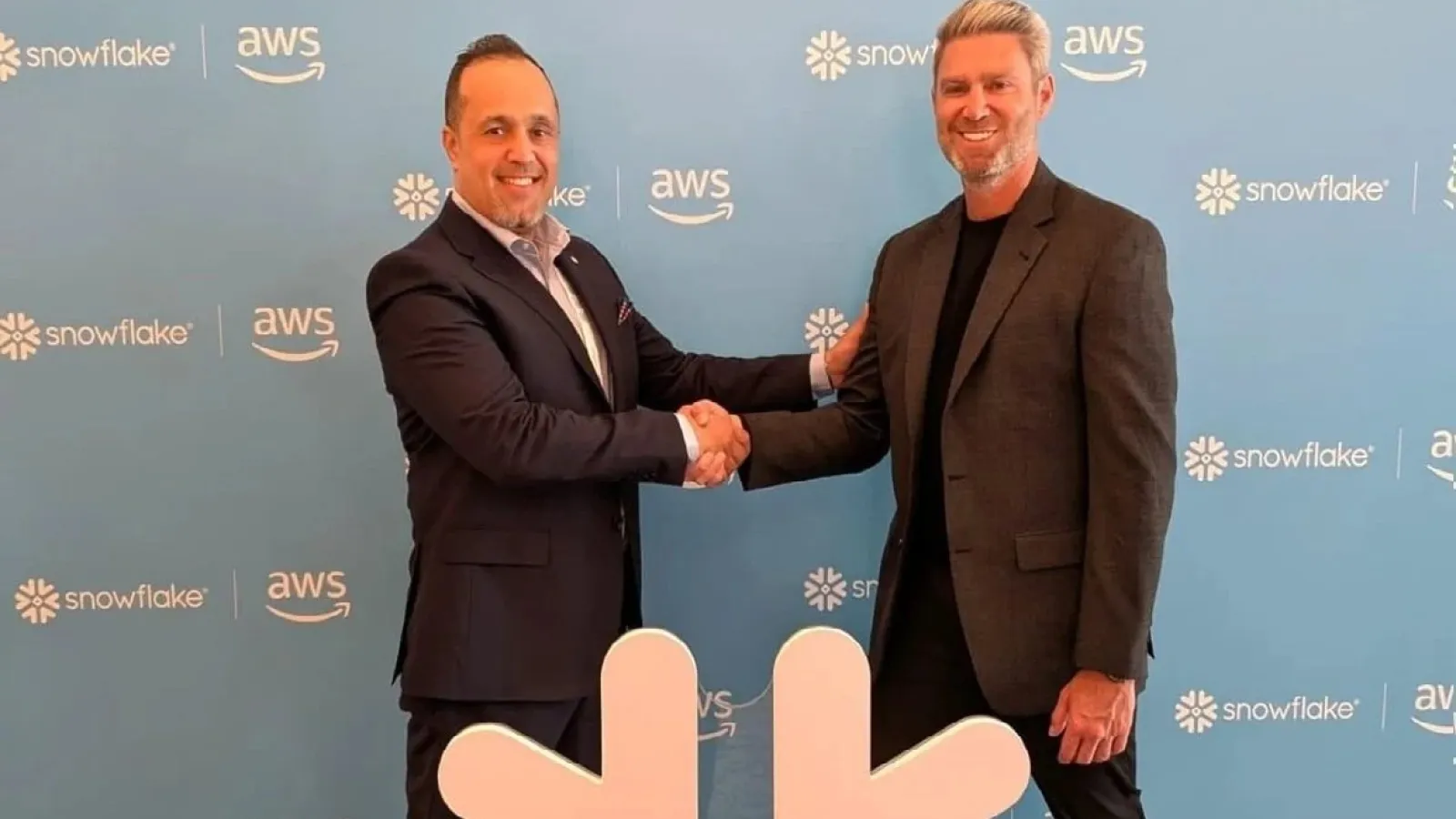 Snowflake Launches AI Data Cloud on AWS UAE Region